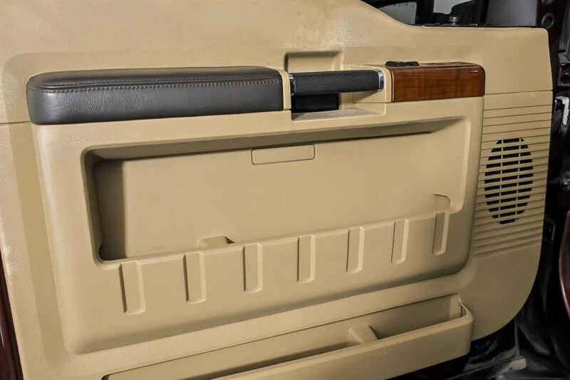 2015 Ford Super Duty 3rd Gen - Image 15 of 21