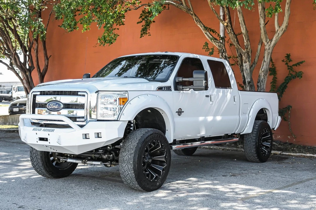 2015 Ford Super Duty 3rd Gen - Image 2 of 21