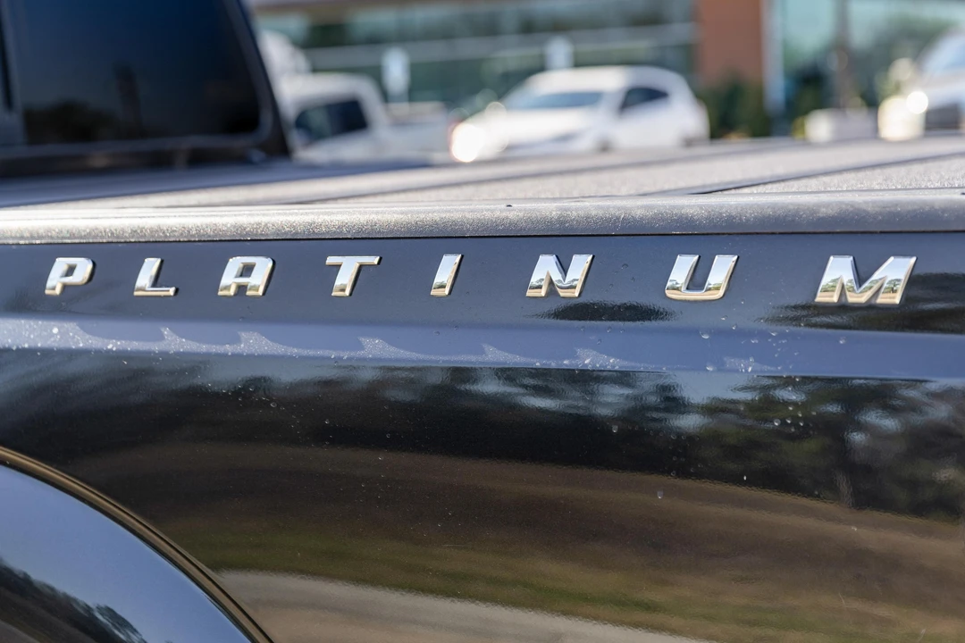 2015 Ford Super Duty 3rd Gen - Image 19 of 31