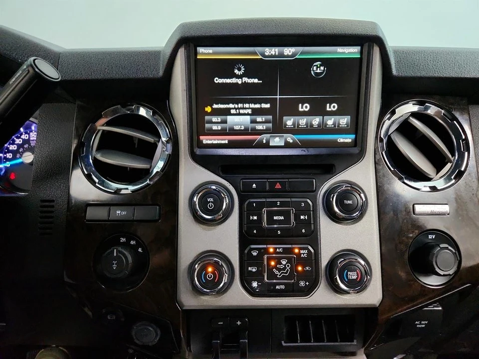 2015 Ford Super Duty 3rd Gen - Image 17 of 21