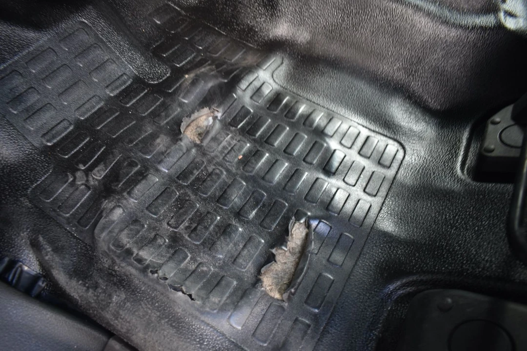 2015 Ford Super Duty 3rd Gen - Image 19 of 21