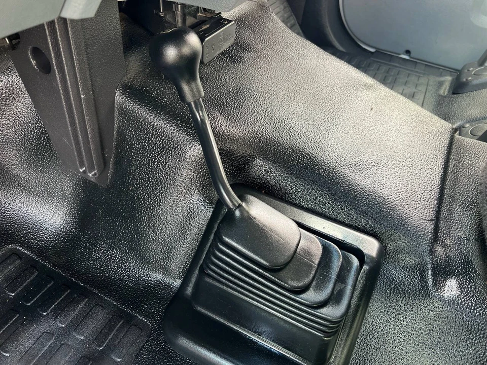 2015 Ford Super Duty 3rd Gen - Image 25 of 30