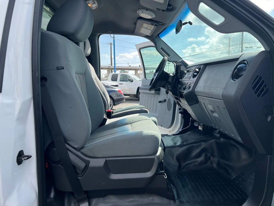 2015 Ford Super Duty 3rd Gen - Image 28 of 30