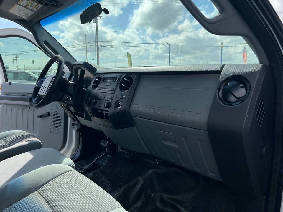 2015 Ford Super Duty 3rd Gen - Image 27 of 30