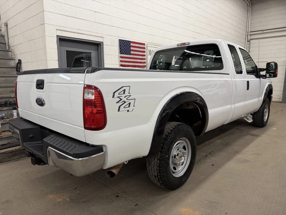 2015 Ford Super Duty 3rd Gen - Image 2 of 12