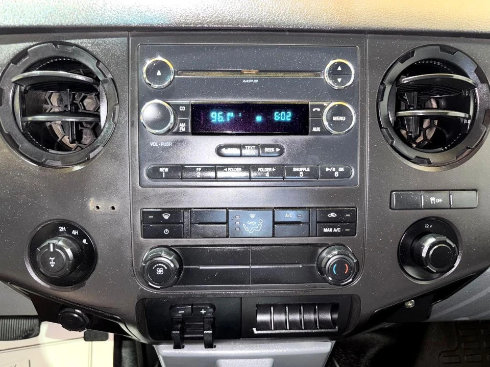 2015 Ford Super Duty 3rd Gen - Image 19 of 21