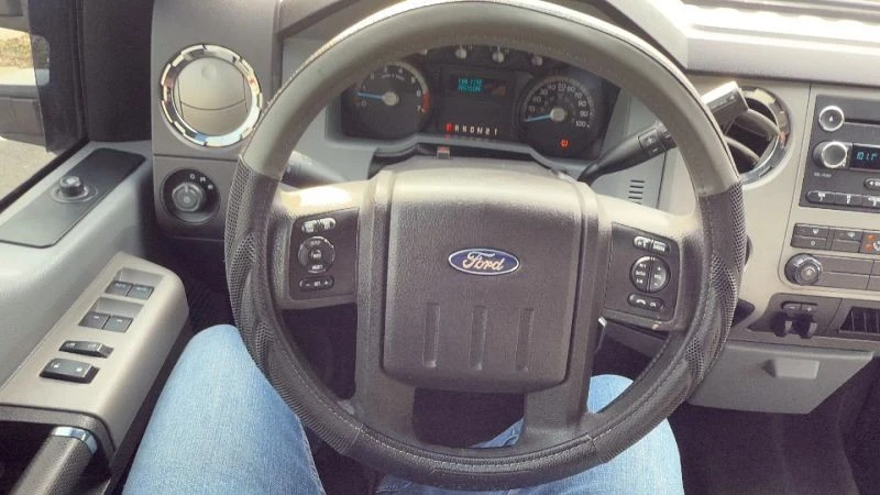 2015 Ford Super Duty 3rd Gen - Image 10 of 12