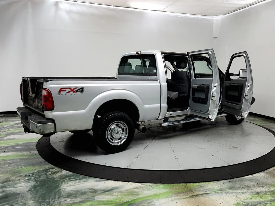 2015 Ford Super Duty 3rd Gen - Image 11 of 12