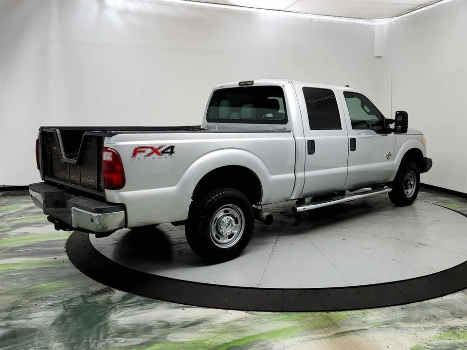 2015 Ford Super Duty 3rd Gen - Image 5 of 12