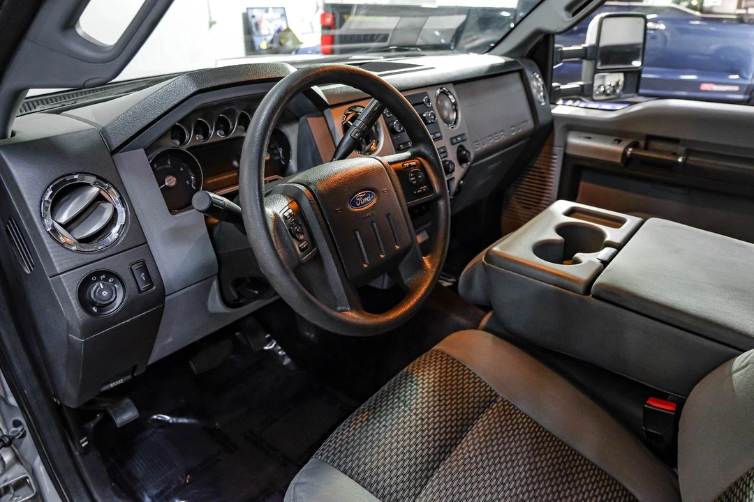 2015 Ford Super Duty 3rd Gen - Image 3 of 12
