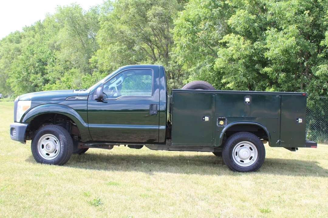 2015 Ford Super Duty 3rd Gen - Image 2 of 12