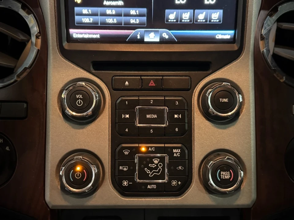 2015 Ford Super Duty 3rd Gen - Image 14 of 21