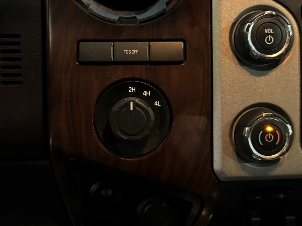 2015 Ford Super Duty 3rd Gen - Image 17 of 21