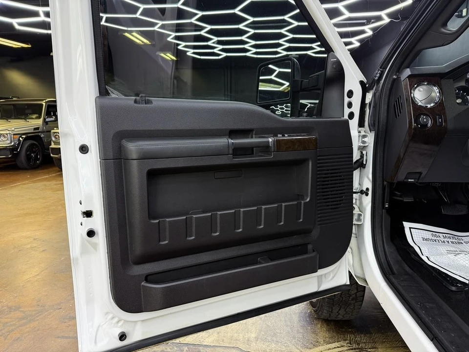2015 Ford Super Duty 3rd Gen - Image 10 of 12