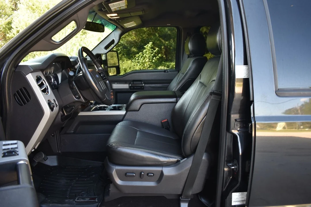 2015 Ford Super Duty 3rd Gen - Image 11 of 12