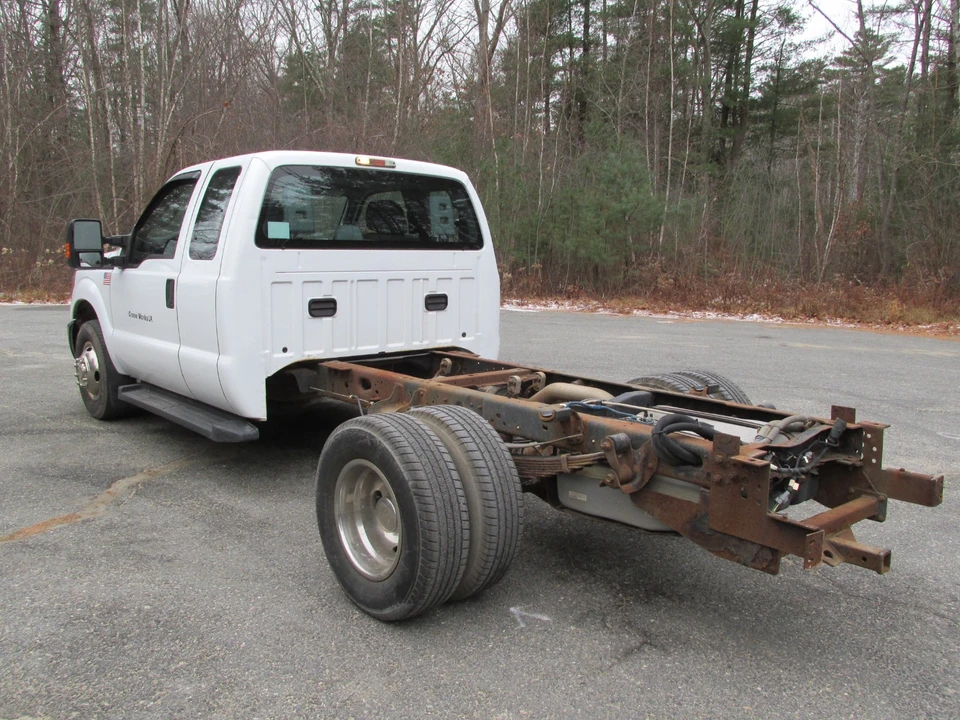 2015 Ford Super Duty 4th Gen - Image 3 of 21