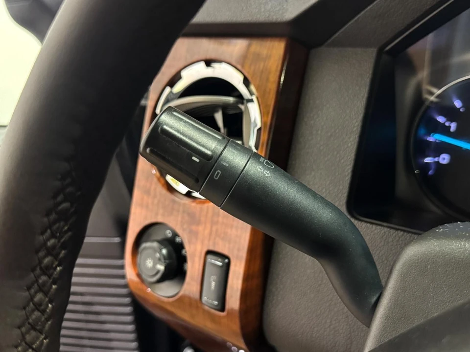 2015 Ford Super Duty 3rd Gen - Image 23 of 31