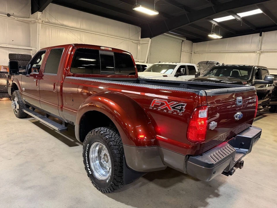 2015 Ford Super Duty 3rd Gen - Image 2 of 12