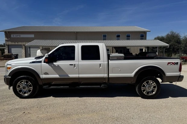 2015 Ford Super Duty 3rd Gen - Image 3 of 7