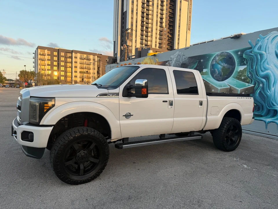 2015 Ford Super Duty 3rd Gen - Image 10 of 31