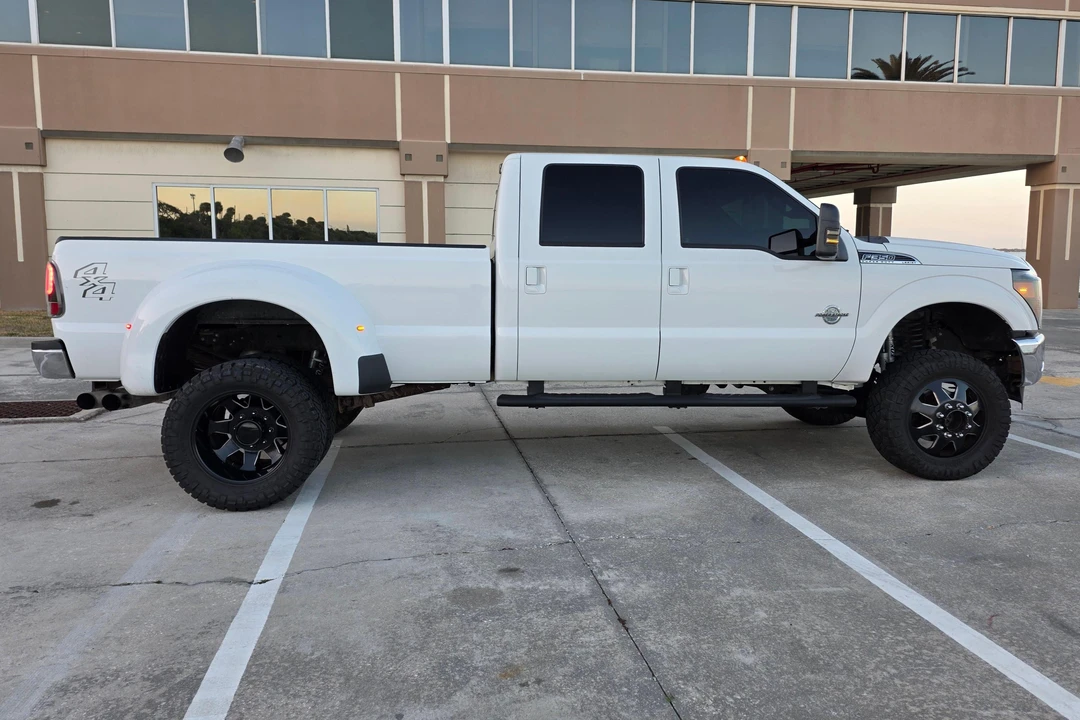 2015 Ford Super Duty 3rd Gen - Image 3 of 31