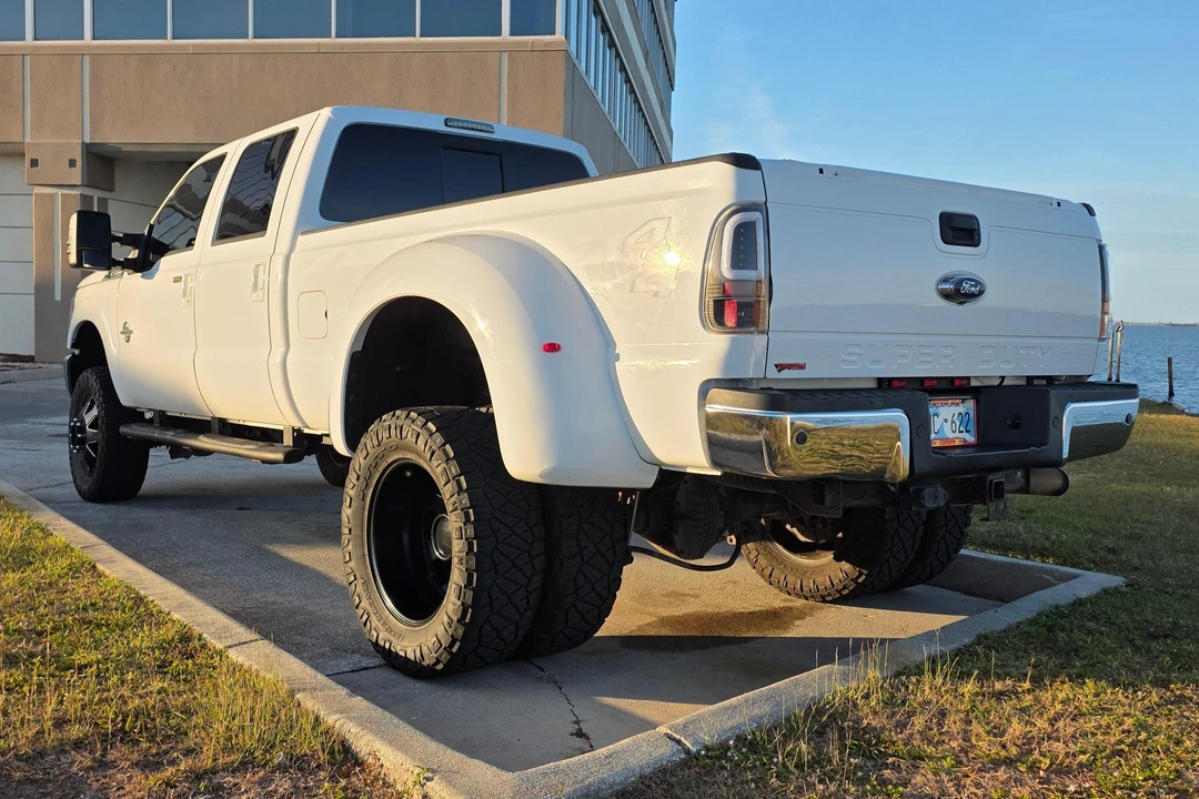 2015 Ford Super Duty 3rd Gen - Image 4 of 31