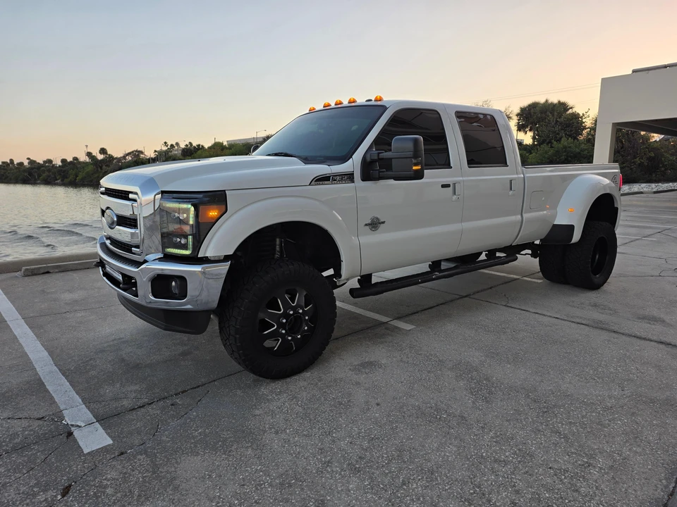 2015 Ford Super Duty 3rd Gen - Image 17 of 31