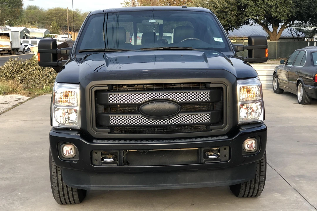 2015 Ford Super Duty 3rd Gen - Image 2 of 31