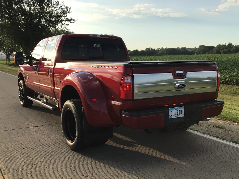 2015 Ford Super Duty 3rd Gen - Image 14 of 31