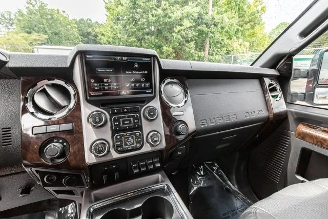 2015 Ford Super Duty 3rd Gen - Image 19 of 21