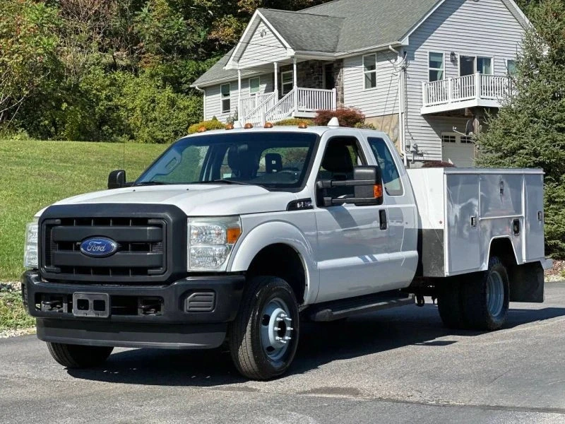 2015 Ford Super Duty 3rd Gen - Image 2 of 12