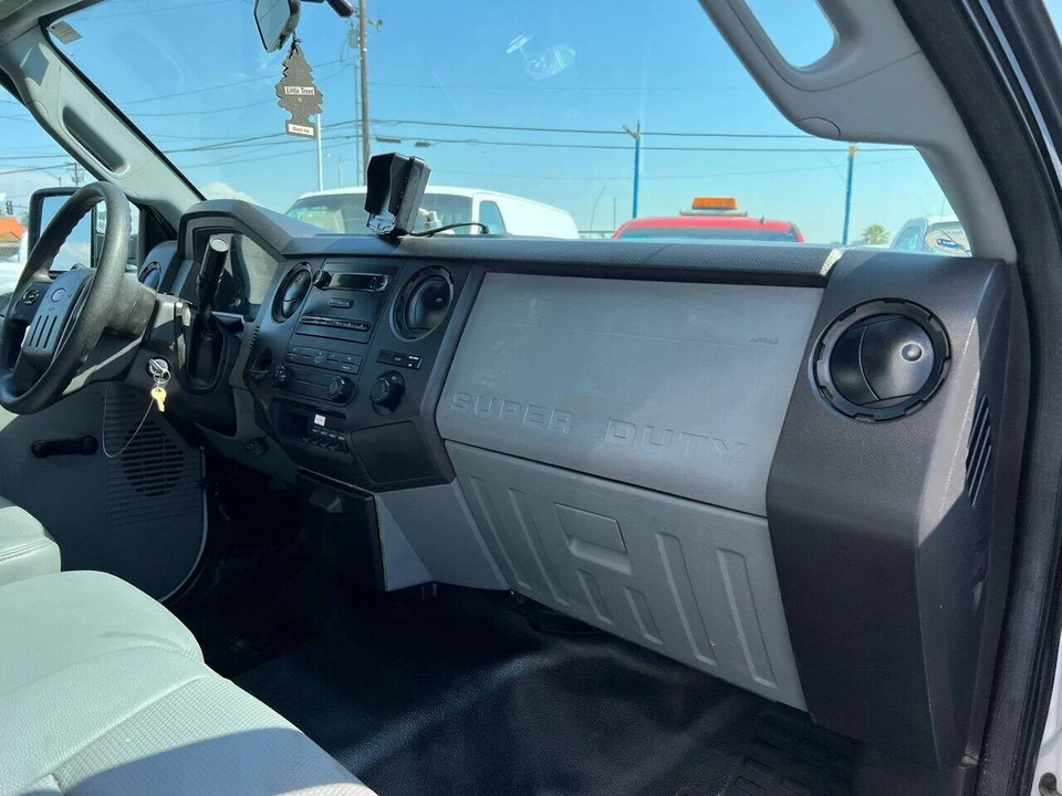 2015 Ford Super Duty 3rd Gen - Image 27 of 31