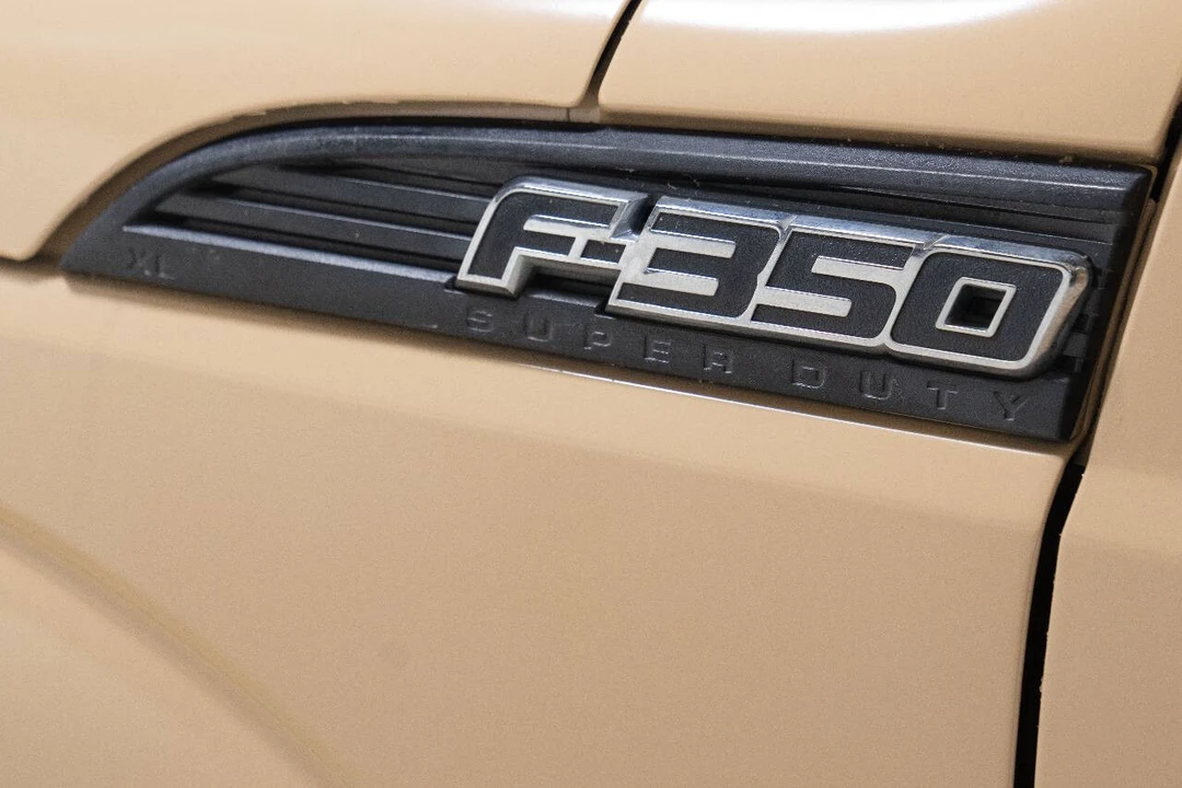 2015 Ford Super Duty 3rd Gen - Image 14 of 21