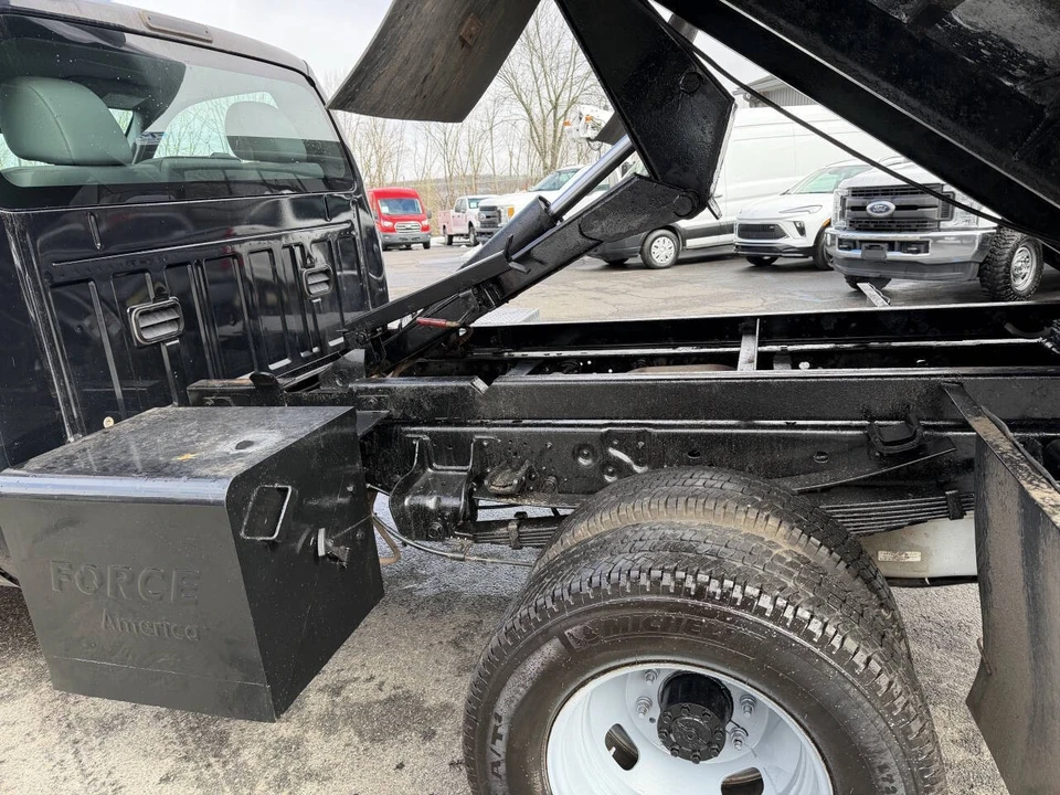 2015 Ford Super Duty 3rd Gen - Image 4 of 17