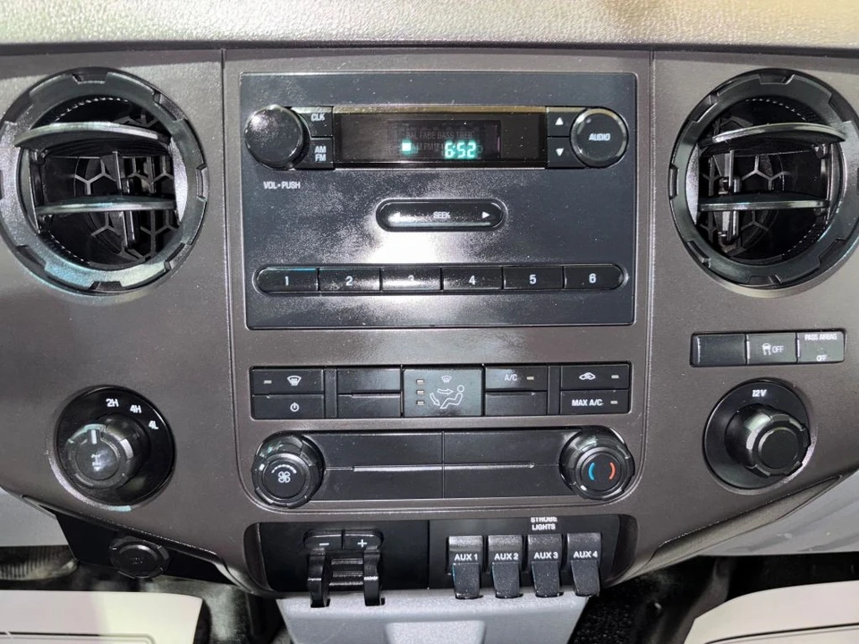 2015 Ford Super Duty 3rd Gen - Image 16 of 24