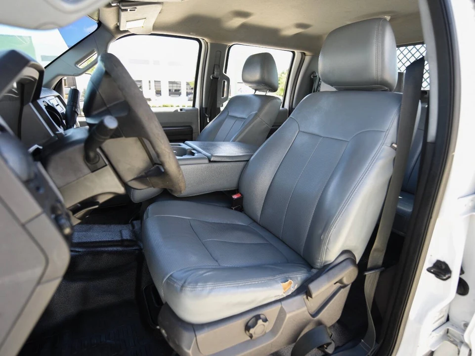 2015 Ford - Image 9 of 14