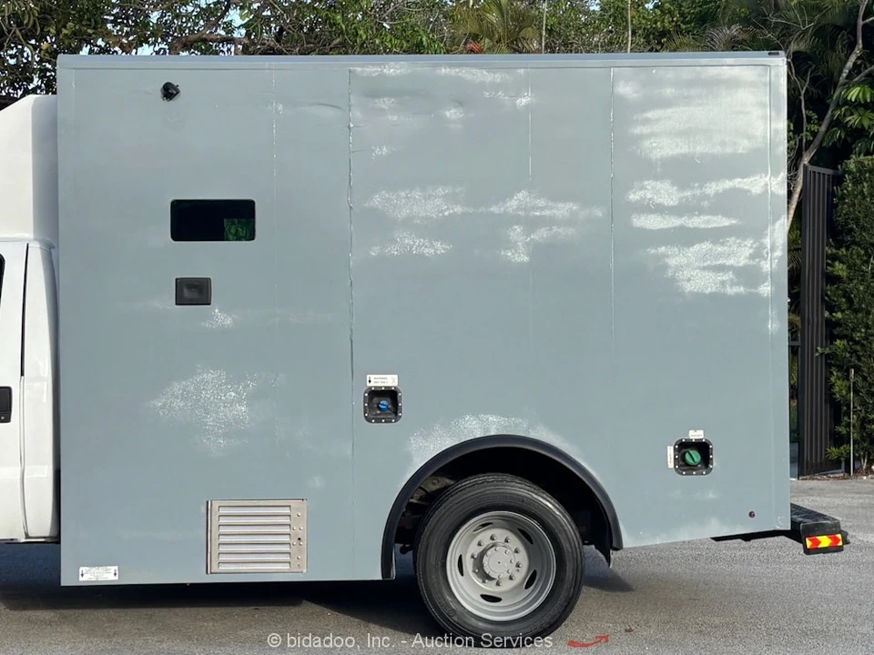 2015 Ford Super Duty 3rd Gen - Image 9 of 12