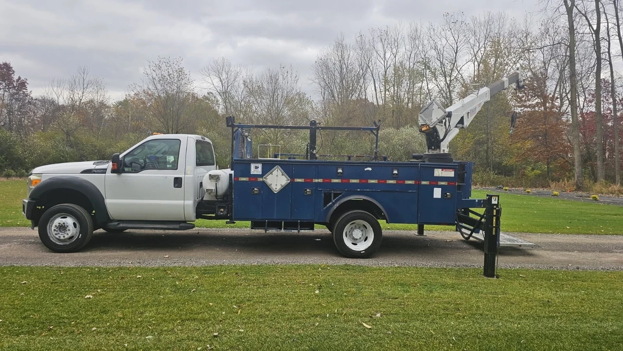 2015 Ford Super Duty 3rd Gen - Image 2 of 8