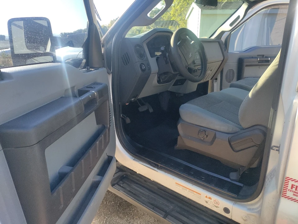 2015 Ford Super Duty 3rd Gen - Image 6 of 7