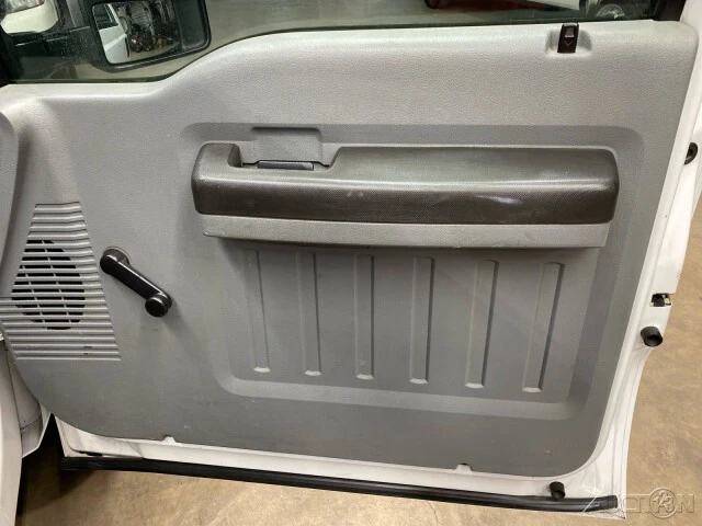 2015 Ford Super Duty 3rd Gen - Image 19 of 21