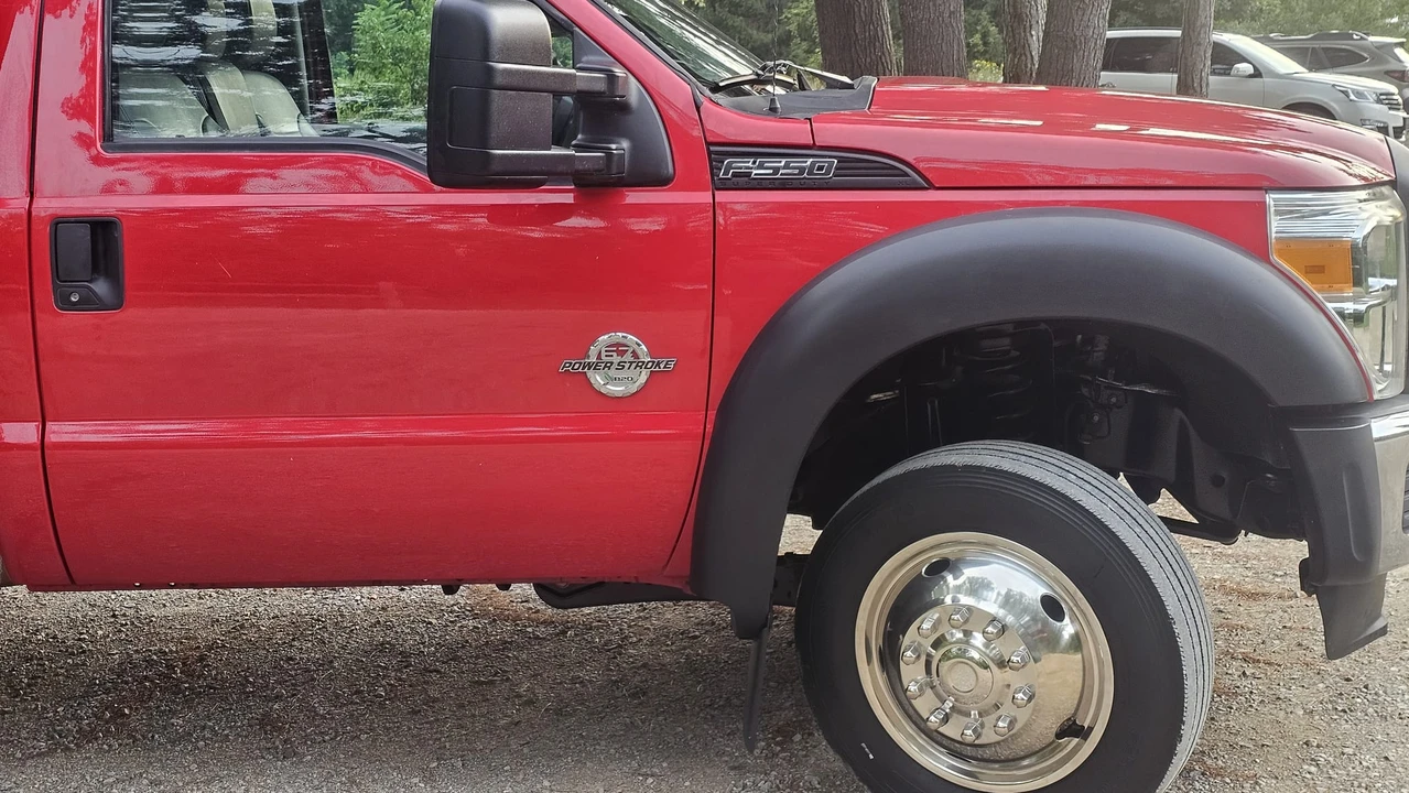 2015 Ford Super Duty 3rd Gen - Image 29 of 31