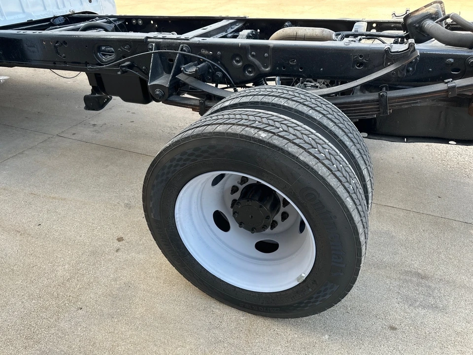 2015 Ford Super Duty 3rd Gen - Image 9 of 12