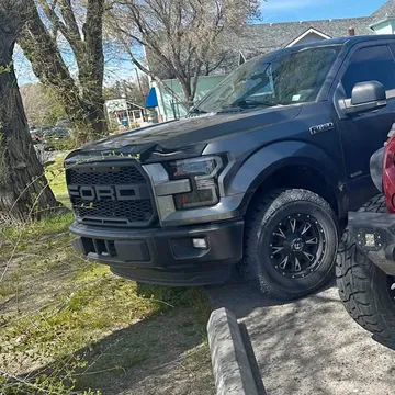 2015 Ford F150 SuperCrew Cab FX4 Pickup 4D 6 1/2 ft