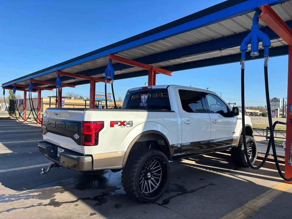 2015 Ford F-150 13th Gen - Image 9 of 13