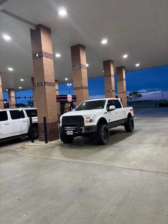 2015 Ford F-150 13th Gen - Image 2 of 13