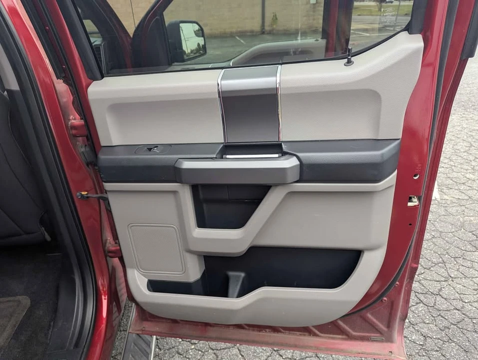 2015 Ford F-150 13th Gen - Image 9 of 17