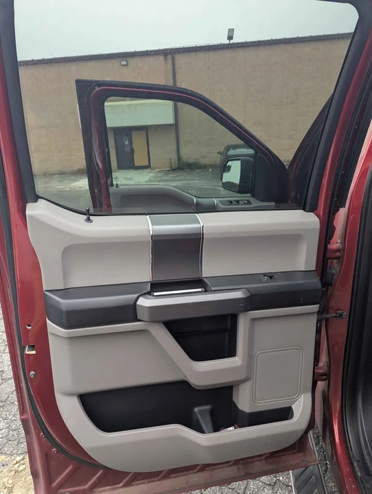 2015 Ford F-150 13th Gen - Image 14 of 17
