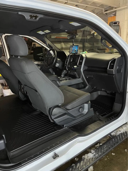 2015 Ford F-150 13th Gen - Image 2 of 9