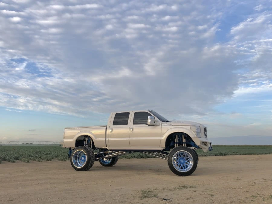 2015 Ford Super Duty 3rd Gen - Image 2 of 12