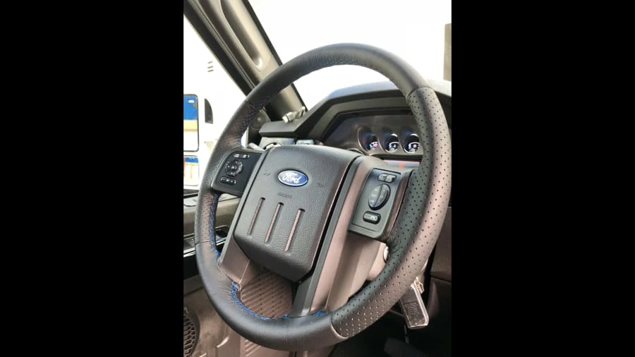 2015 Ford Super Duty 3rd Gen - Image 4 of 12